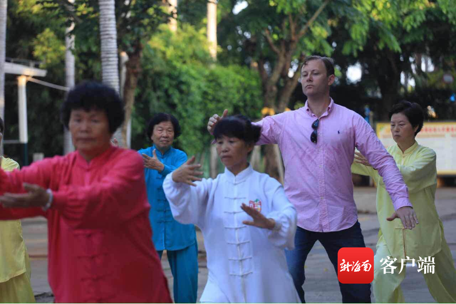插入图片